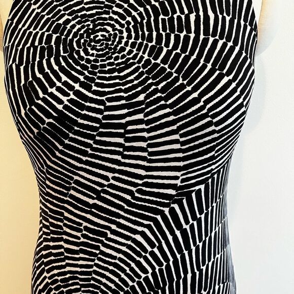 ‎Trina Turk Black and White Spider Web women’s size 4 - Picture 3 of 6